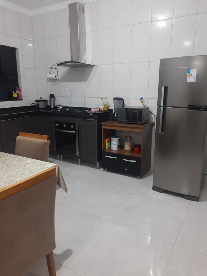 Casa Grande Em Arapongas Vila Exterior foto
